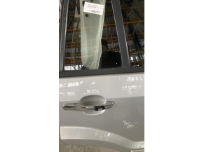 113684902-8f117313-7432-4618-bb58-32e8f1c4f556-Piece-Porte-arriere-droit-1692555-FORD-FUSION-PHASE-2-b3fb5132adb50602d0192b25b2a29594ed38c4fbf76de189f6d44f72faf1de3b_m.jpg 2