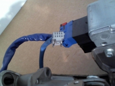 Piece-Colonne-de-direction-RENAULT-TWINGO-II-Essence-3e74ae7e992d346785896f604af8a4a9b947c726be5115897b65cc01edc00019.jpg 2