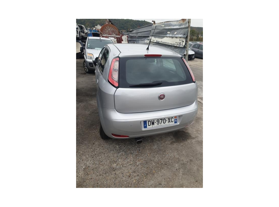 Vehicule-FIAT-PUNTO%203-2015-7371b03dd38c9e0c5b49416f60ba17b900bf1bb8db8ad89621f65651189649cf_m.jpg Vehicule-FIAT-PUNTO%203-2015-7371b03dd38c9e0c5b49416f60ba17b900bf1bb8db8ad89621f65651189649cf_m.jpg