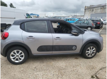 Vehicule-CITROEN-C3%203%20PHASE%201-2018-fcab47aeb9906a183c592f1e9447dadd550641587f4449ae638ab06e5df19ced_m.jpg
