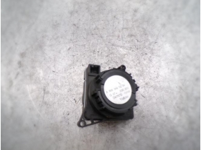 113542737-e4f80e36-33e4-4c1b-968f-755c60df41c8-Piece-MERCEDES-e63e1e87e161470a19013cdc5968b0a110f9032b7ae872fc21102090f4d9897e_m.JPG 2