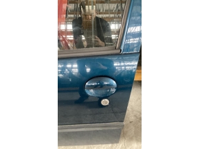 113529758-713fd550-d825-4268-a061-dd60b3a282ff-Piece-Porte-avant-gauche-1612541480-CITROEN-C1-1-PHASE-1-93b44e047eed5401b089e0d57b4e930940cc0bd3373e564a5241ed23b8454f63_m.jpg 2