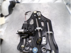 113531994-48f032d9-9cf5-4136-95ea-5ed2fc70f3ad-Piece-RENAULT-b6716fb43210b28c75b1fffc2c3ec46852ff6968f0f5fbf31ed7ea26d8895f08_m.JPG