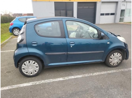 Vehicule-CITROEN-C1%201%20PHASE%201-2006-10477fdc6e99eb26e7360fd630761fdcd96a3b66aaf730ee45cdb8444ca9e7e2_m.jpg