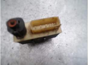 113511445-715ee036-173b-44e5-bb91-31c894dead68-Piece-PEUGEOT-cbaf29029932d8c487a297740a2cac9a4d2a6120f1bb418cd1772d68a863a7e1_m.JPG 2