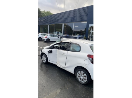 Vehicule-PEUGEOT-108-2018-d37b79c343b8299270ac99392122be59e1862364bde9964769cfd606d0138fad_m.jpg