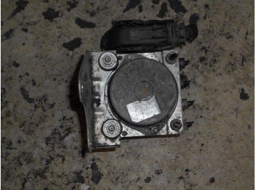 Piece-Bloc-ABS-(freins-anti-blocage)-FORD-KA-II-Ambiente-Diesel-d0acbf70dec59398a4b297c83b97cc7c1ab8c9e6766d694273a9ec3ae36426b3.JPG