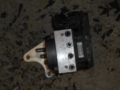 Piece-Bloc-ABS-(freins-anti-blocage)-FORD-KA-II-Ambiente-Diesel-d0acbf70dec59398a4b297c83b97cc7c1ab8c9e6766d694273a9ec3ae36426b3.JPG 2