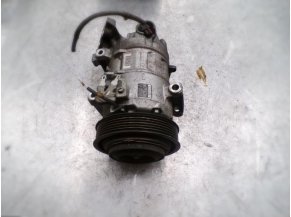 113195244-802f9439-0ba0-400d-98a8-aca83b43882a-Piece-RENAULT-c2f77a02ef7629af090112e8dc7683167ba72ecce56f9ef35e82b15d230e6a68_m.JPG 2