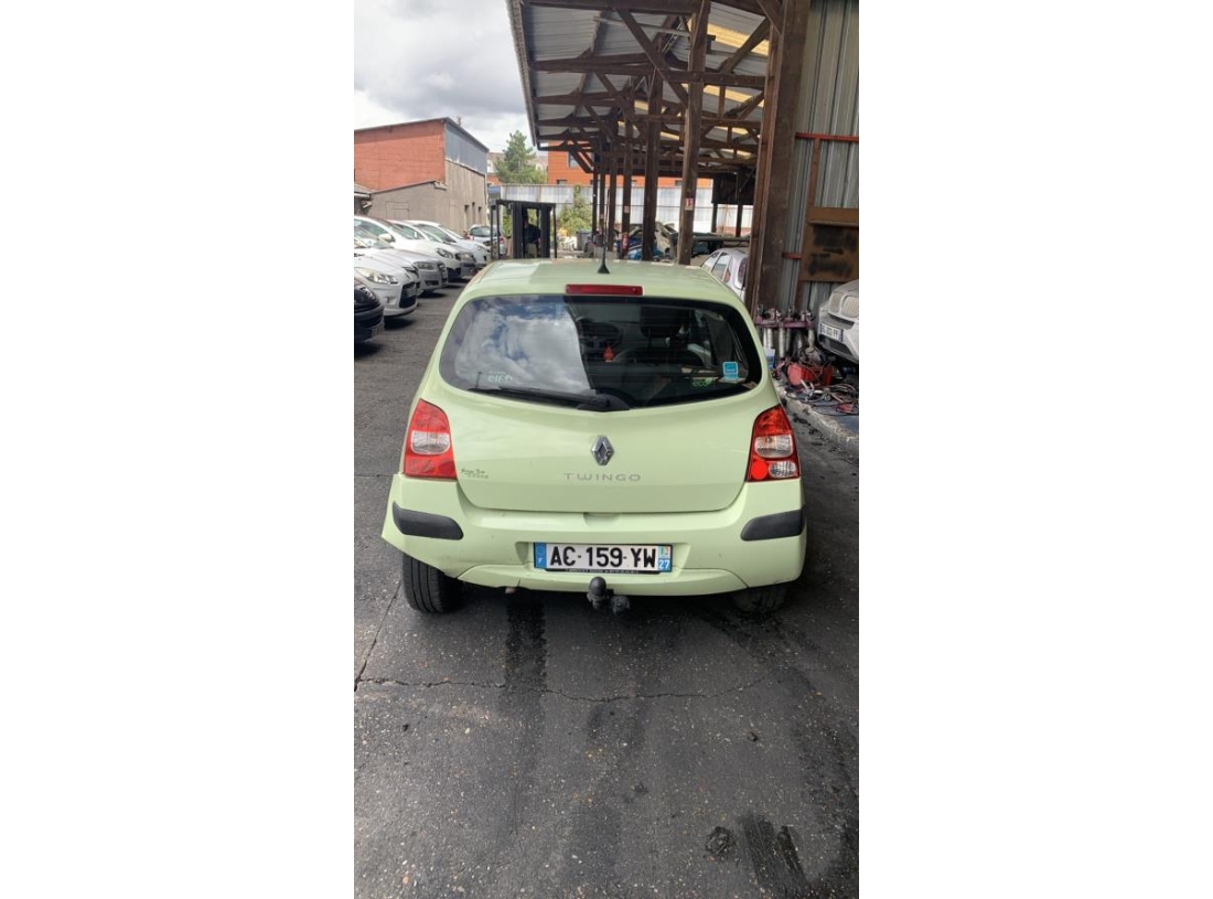 Vehicule-RENAULT-TWINGO%202%20PHASE%201-2009-b5f78c811a3af79043b93c96243c989592583692a69ae1924627e3a1877947bf_m.jpg Vehicule-RENAULT-TWINGO%202%20PHASE%201-2009-b5f78c811a3af79043b93c96243c989592583692a69ae1924627e3a1877947bf_m.jpg