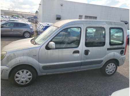 Vehicule-RENAULT-KANGOO%201%20PHASE%202-2005-d130712fb3b2cb09cacb8937c960bac1d6512ebc62108e93f8ac5eda1a606899_m.jpg