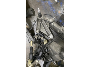 113104386-3fad41f5-31f6-47df-b689-a6e08f591ad4-Piece-Boite-de-vitesses-RENAULT-CLIO-3-PHASE-2-BREAK-a6d26e15a85c4033a2057d20d6bc569a5eefa7c9d4ad47a095fb68ff8e7d9241_m.jpg 2