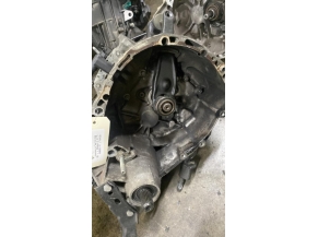 113104469-8a74177a-0556-4e21-8512-ed19a3441e27-Piece-Boite-de-vitesses-RENAULT-CLIO-2-PHASE-1-126976aca1f9ce3579189c7f1e5669b709d07f4cf7a6289971a86764873490c3_m.jpg