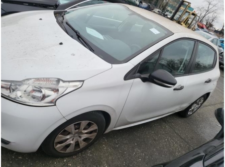 Vehicule-PEUGEOT-208%201%20PHASE%201-2013-5f8eb2f941614e673405de30bf980faecdd95fb9dfb152b7f24447253b62565d_m.jpg