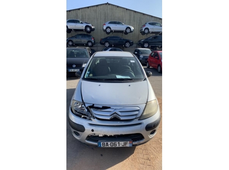 Vehicule-CITROEN-C3%201%20PHASE%202-2006-e6bc22df9cd1ec7e92232df88af05fd96664b214a83f569b1b0fe78cf9f78d77_m.jpg