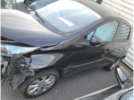 Vehicule-RENAULT-ZOE%201-2014-ee56d5cdba69d22ad17cafa1ae86bd855de59c5ce3b25674b42c33e0901e198b_m.jpg