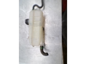 113078612-1fe8e0a2-8934-4076-8c8d-827f11c6cc42-Piece-RENAULT-a283c5e765c566f2e492d88f48774c32312fb8718d2c454b26ee8e1a6d3411da_m.JPG 2