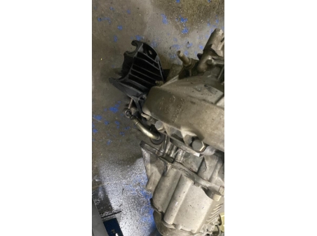 113103510-2d0c3f2a-6d3f-4430-8588-b3acdf8b8273-Piece-Boite-de-vitesses-CITROEN-BERLINGO-2-PHASE-1-1e29ed284eb0cc915bde97142aa976ebc9363d1ada86e44f74c9e15f5a407792_m.jpg
