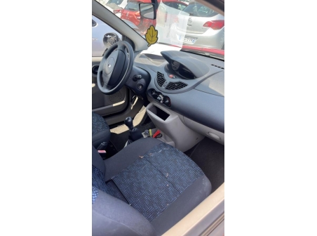 Vehicule-RENAULT-TWINGO%202%20PHASE%201-2009-a8067e267d3a9e8852911fd41d164c2054e42c72ed404f711521d65d5b41383a_m.jpg Vehicule-RENAULT-TWINGO%202%20PHASE%201-2009-a8067e267d3a9e8852911fd41d164c2054e42c72ed404f711521d65d5b41383a_m.jpg