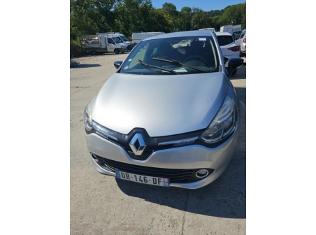 Vehicule-RENAULT-CLIO%204%20PHASE%201-2015-da3a6edcc5a36a07d0d1878d9ae953faee2814cc00c37bd3f22b0ca826b8ad6d_m.jpg