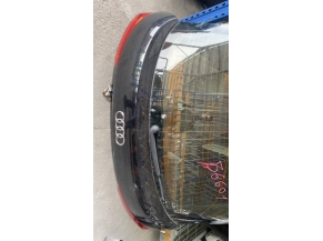 112836400-6427e987-2779-4364-a7e3-485bb86470b9-Hayon-arriere-8X3827023-AUDI-A1-1-PHASE-1-7b19793cdc8266af922c45d01f6eff8d110e58c7886110c277969a392818ae0a_m.jpg 2