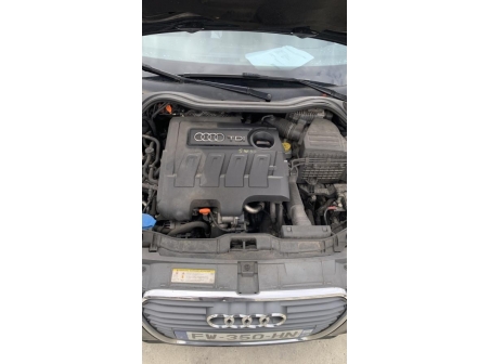 Vehicule-AUDI-A1%201%20PHASE%201-2011-365435b44436e78904fb8242c90100e2e470523654a0d9c76d23319fce13e4f9_m.jpg