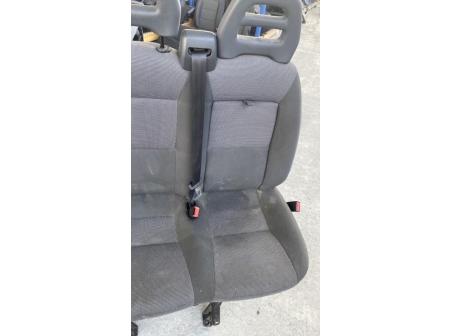 112794533-2b102414-cc6c-4d42-a1df-3aa3650233a6-Piece-Siege-avant-droit-banquette-double-PEUGEOT-BOXER-3-PHASE-1-5f539ce2ccb3074f4128f4c5383a5570f5af82fcc23fbf3212f304d9ab326e30_m.jpg
