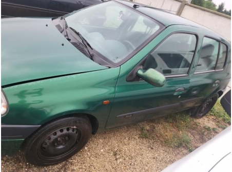 Vehicule-RENAULT-CLIO%202%20PHASE%201-2000-d0206e90a647637aeb874b6a64d410bd1ddbcabe0c912f4d23ff3e4ddbdff4f7_m.jpg
