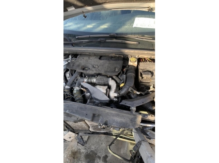 Vehicule-CITROEN-C4%202%20PHASE%201-2014-c0a29f1a59560535b48af9fdf27dbf70b86880b2a4a4184a599c8cde13d55671_m.jpg