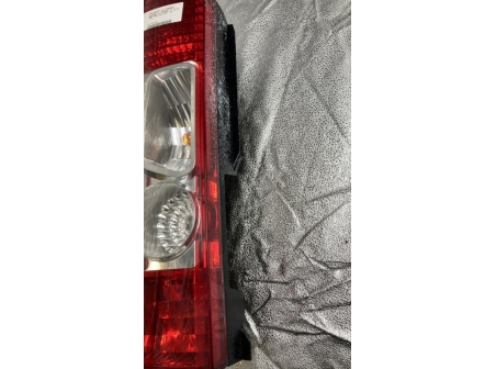 109910802-55888d5b-0a86-4bfd-ac29-2633ec122fd8-Piece-Feu-arriere-principal-droit-feux-1606664180-PEUGEOT-BOXER-3-PHASE-1-36d10d435de3c0a8be60dab1cf719277a16a72ff64bd7146ae2df7dda317b14b_m.jpg