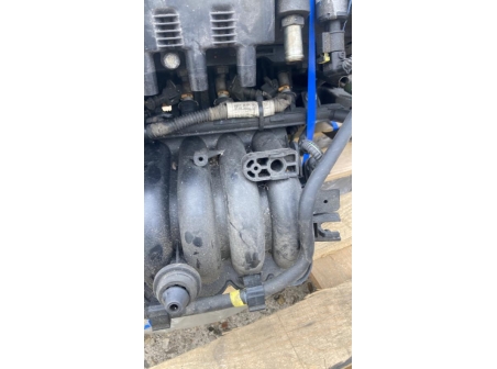 106463959-1bd6bb22-9729-44a3-b675-28adbfae7c4d-Piece-Moteur-73504039-FIAT-PUNTO-EVO-3-ce3e7517bf9d2a3502b6967d72cf35b239220ad88d94d529a36df69ba272a788_m.jpg
