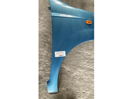 114524211-cd5bc12b-89e7-492f-aa93-6bdd06f6cda4-Piece-Aile-avant-droit-96599356-CHEVROLET-MATIZ-2-6258ad892bfb0424d7fa601ca86bbe2df6434877ace2b540de012fb3e6b6855a_m.jpg