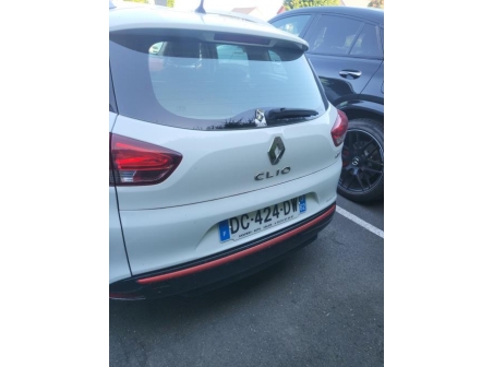 Vehicule-RENAULT-CLIO%204%20PHASE%201%20BREAK-2014-b6564a97f1798804491a4b2080ab5f5d3bdcf30278d75e49e89e43aa6042e08c_m.jpg