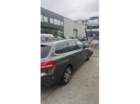 Vehicule-PEUGEOT-308%202%20SW%20PHASE%202%20BREAK-2018-1475c2aa9c7de80e5e4c3cf291e94f02a56f5eb16619fa4bd354630bf8a28d5e_o.jpg