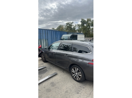 Vehicule-PEUGEOT-308%202%20SW%20PHASE%202%20BREAK-2018-6023a088699282060238cacc7b4bec7cb76b490447c9c240da163a5c23321bad_o.jpg
