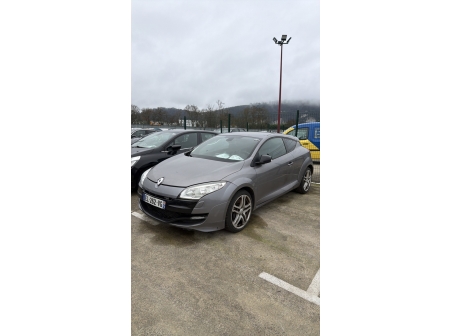 Vehicule-RENAULT-MEGANE%203%20PHASE%201%20COUPE-2010-2b31f4a9c0c7482ce81a532887156494fbfd333efb9d6b4db3dd8bf6e62bea9b_o.jpg