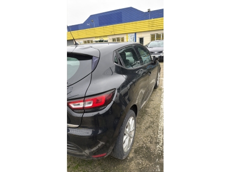 Vehicule-RENAULT-CLIO%204%20PHASE%202-2017-9dff1ca26c24b4803b3f45769adc4f9c5e029c1145d145a414473d9a6e5d8486_o.jpg