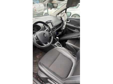 Vehicule-RENAULT-CLIO%204%20PHASE%202-2017-ab6d36007803a99ce851796d61a8b345b00a0f3c4fcd2d6ca704e31744142c9d_o.jpg