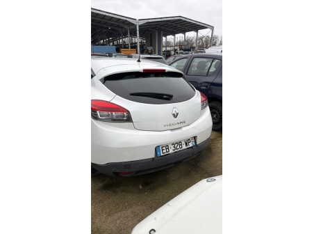 Vehicule-RENAULT-MEGANE%203%20PHASE%203%20COUPE-2016-fbc02431b11b505d7f7d4bd75741e7e45d1994827344984047fcf7c7c7cbf930_o.jpg