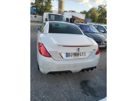 Vehicule-PEUGEOT-308%201%20PHASE%201%20CABRIOLET-2009-291dfd9b63e6dbf6d18aa7eb9094c565dbc9cfc06077ebdec5f527a5c01010da_m.jpg