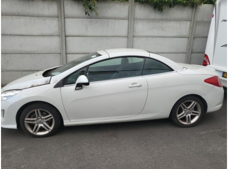 Vehicule-PEUGEOT-308%201%20PHASE%201%20CABRIOLET-2009-53c352e6886a9fc4c985d048a29e9ab1c76f99c6e0e2596ac7befd07fc6dbe3f_m.jpg