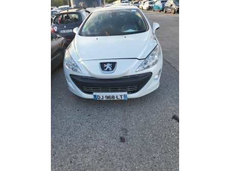 Vehicule-PEUGEOT-308%201%20PHASE%201%20CABRIOLET-2009-6db5200dc493654c9dc3b392175c0fdc60daaed77c0a0177ffa31a8cc261925d_m.jpg