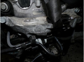 117840031-ad002774-54a2-410c-a5d0-ac3a0cd66595-Piece-CITROEN-f60665040ba6193f7be24d92428595e6ecdf6d6bae1767fdf90a3fed650cbfd7_m.JPG 2