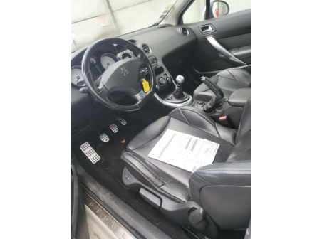 Vehicule-PEUGEOT-308%201%20PHASE%201%20CABRIOLET-2009-afffdd8f637ce1ae7155a67bb06864476b4ebb1bf1cd1319cd274a588e0230ab_m.jpg