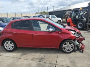 Vehicule-PEUGEOT-208%201%20PHASE%202-2016-6d62967dfd48a6d3e8e19696a0793a595af4dbc57ab3ba784d9af711a4b61cd5_m.jpg 2