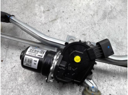 117730209-8d1a84fd-4cd9-42ec-9231-80e25650b35c-Piece-117730209-Moteur-essuie-glace-avant-9824784980-PEUGEOT-208-2-a16850cf24d00305be3d21cb8e4428bcb93c516189827a9d044fed963d23b5b4_m.jpg