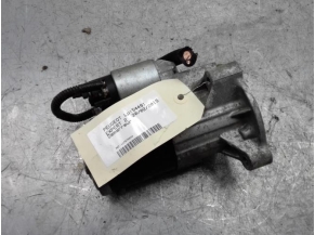 117575544-ed4cccac-9b04-4761-a7c4-7ddf9498f2ea-Piece-117575544-Demarreur-9827007180-PEUGEOT-EXPERT-2-aea16a5a262d2f0a14b5be20e3d33befa6a4e64edb246f7b82696babf87e2c45_m.jpg