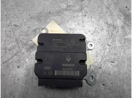 117578505-79a58766-9183-4a02-9f75-a6cab84f33ff-Piece-117578505-Boitier-air-bag-985106332R-DACIA-SANDERO-2-Essence-47034557200f79e4f07efedd0c9a034575a97b3f8a3178424a1f988e0a8678e8_m.jpg