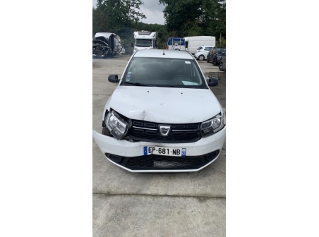 Vehicule-DACIA-SANDERO%202%20PHASE%202-2017-53d1daf80f78b6145d887cb5628b4418d39cd33fb7c441330205595df1759d54_m.jpg