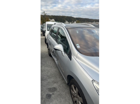 Vehicule-PEUGEOT-308%201%20SW%20PHASE%201%20BREAK-2009-1dffb12dd229566dbbd6d70bb0e5ac5cd45d4417a9fba479bb046dbfe5e2ddc1_m.jpg